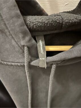 LAZYPANTS Men's Black Crewneck Sweater Hoodie